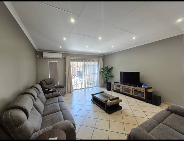 3 BEDROOM FREESTANDING FOR SALE IN NEW STATE AREAS